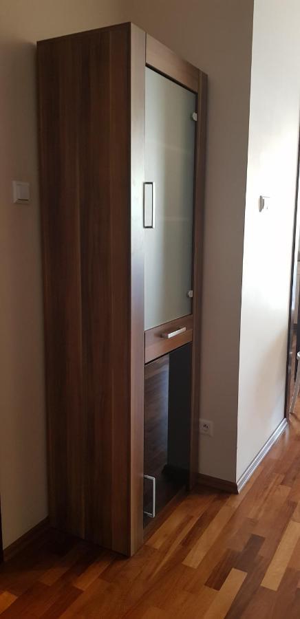 Apartament Z Balkonem Apartament